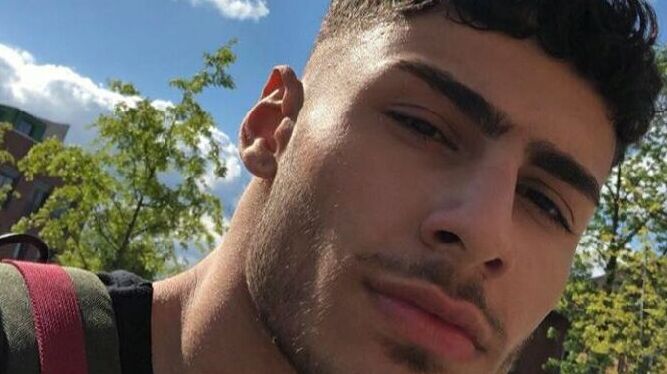 Davi
21 anos